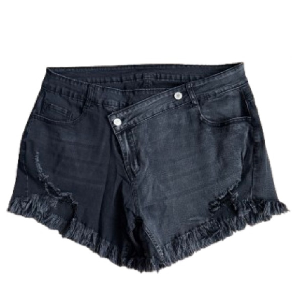 361P NIB Women’s Two Tone Mid Rise Fray Hem Ripped Denim Shorts - Size: XXL‎